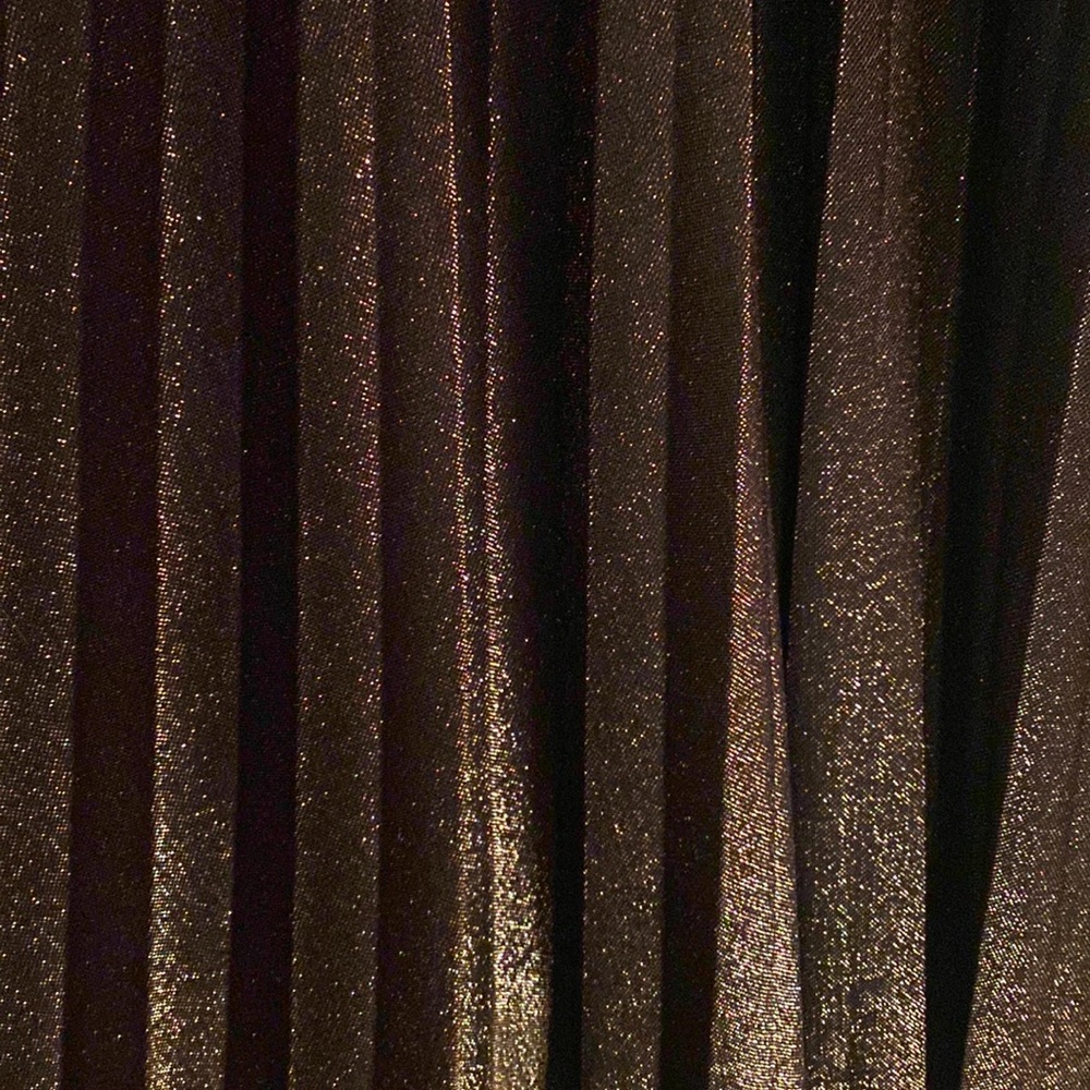 Jessica Howard Black and Gold Midi Dress - Picture 4 of 5